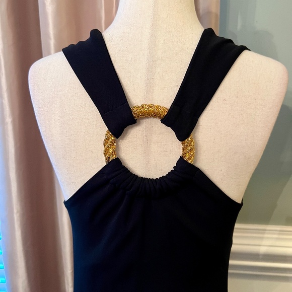 NWOT Carmen Marc Valvo Black Stretch Draped Neck Sheath Ring Back Dress Size XS - Picture 4 of 4